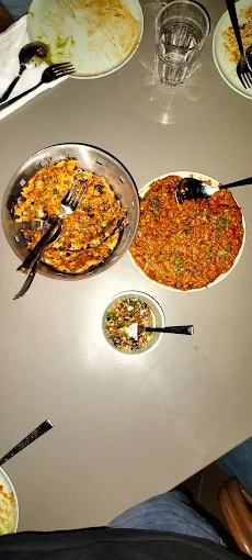 About Us Right Image